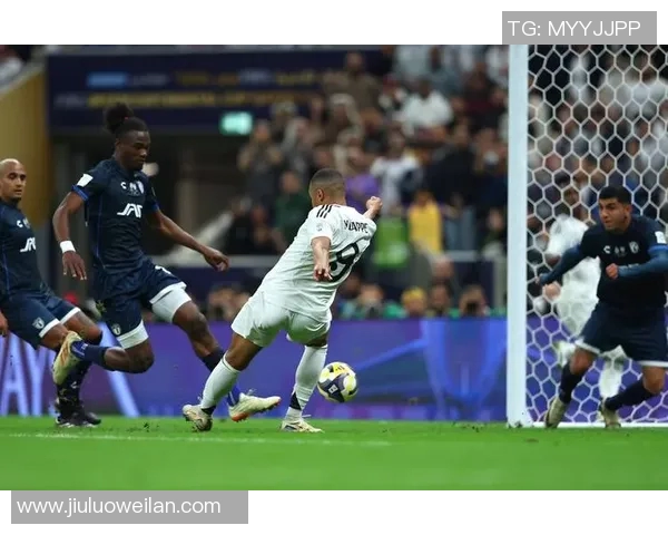 姆巴佩欧冠夜帽子戏法后透露未来计划引发热议